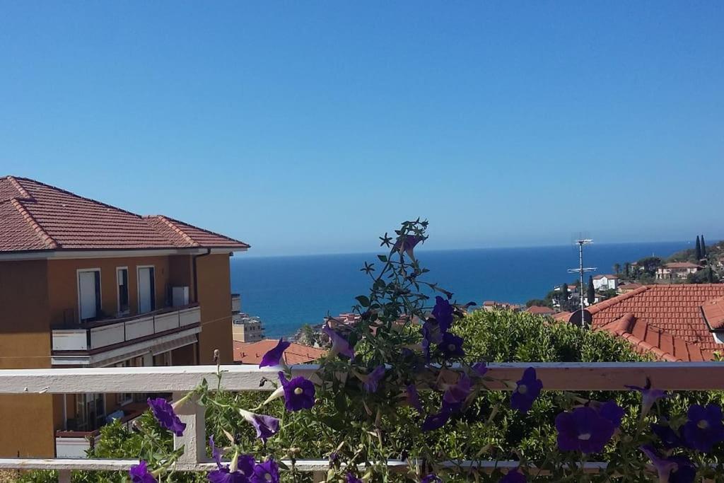 Casa Mariella San Lorenzo Al Mare Exterior photo